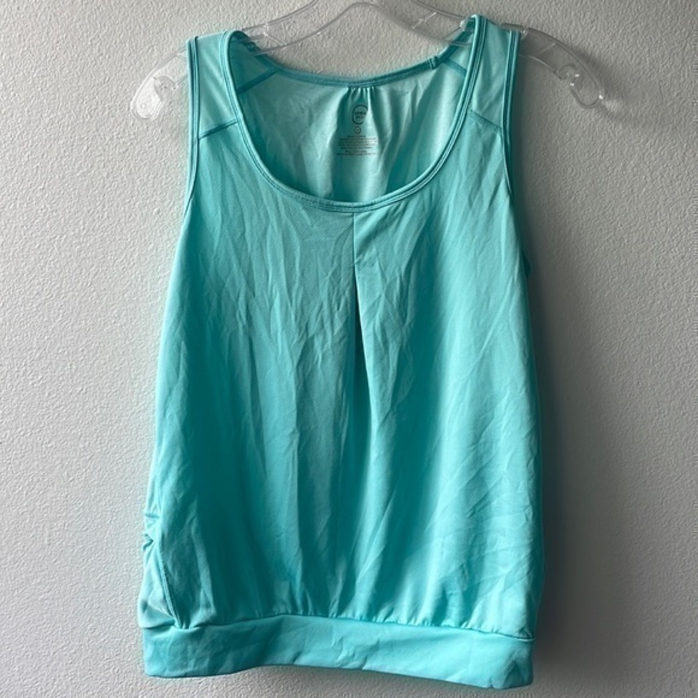 Zuma Blu top Aqua size Small or Medium Cycling top Athletic